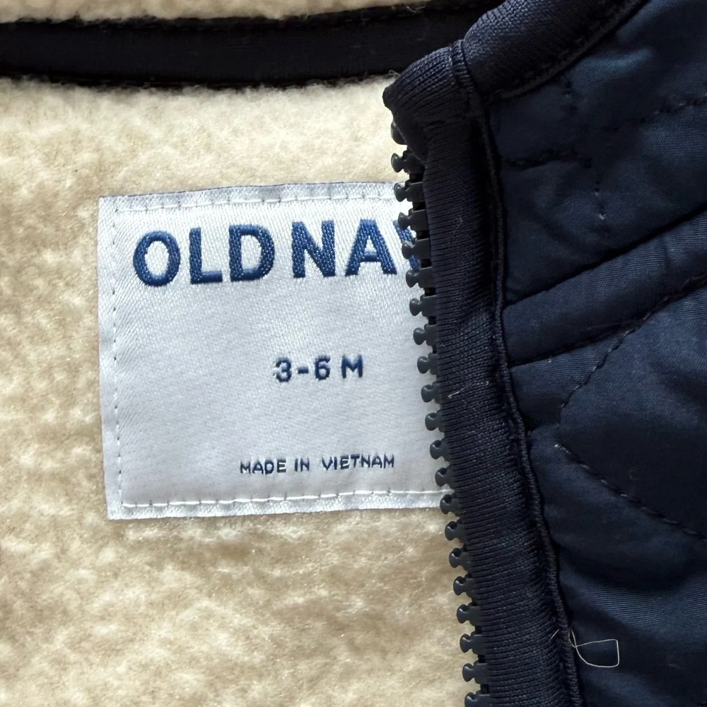 Old Navy Baby Boy Zip Up - Picture 3 of 3